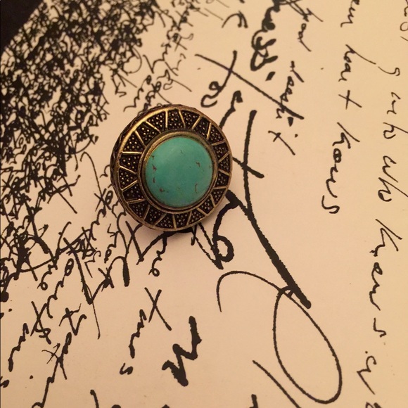 Vintage Turquoise adjustable statement cocktail ring - Picture 2 of 5